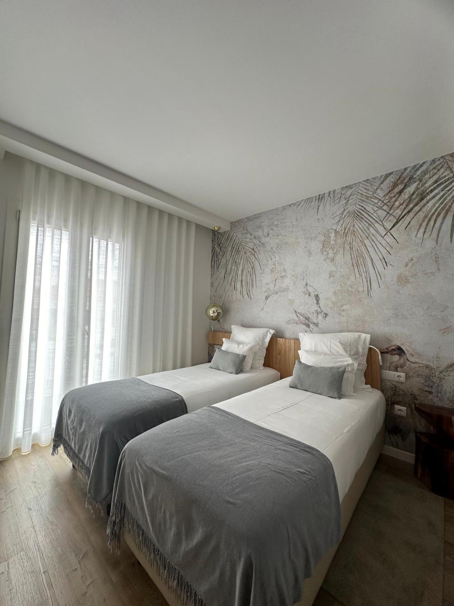 Charm-In Center Hotell Vila Nova de Milfontes Eksteriør bilde